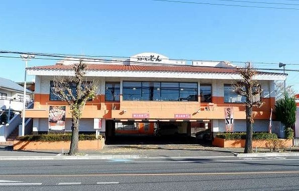プレミールの周辺|ステーキのどん星の宮店まで400m