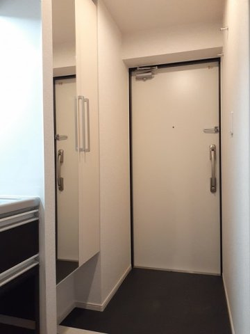 プレミールの玄関|落ち着いた玄関です