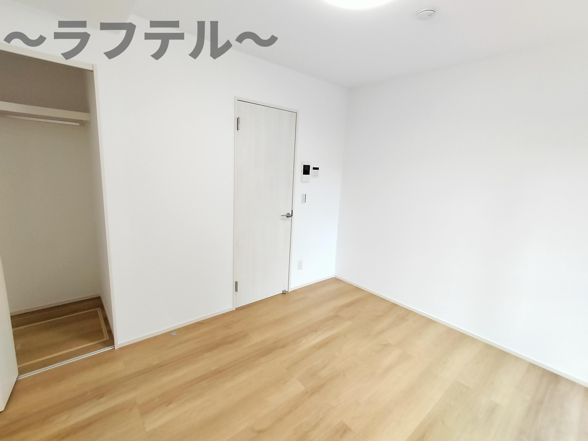 MQuarto西所沢の居間・リビング|別号室イメージ写真