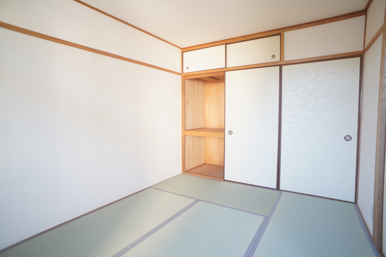野島マンションの和室