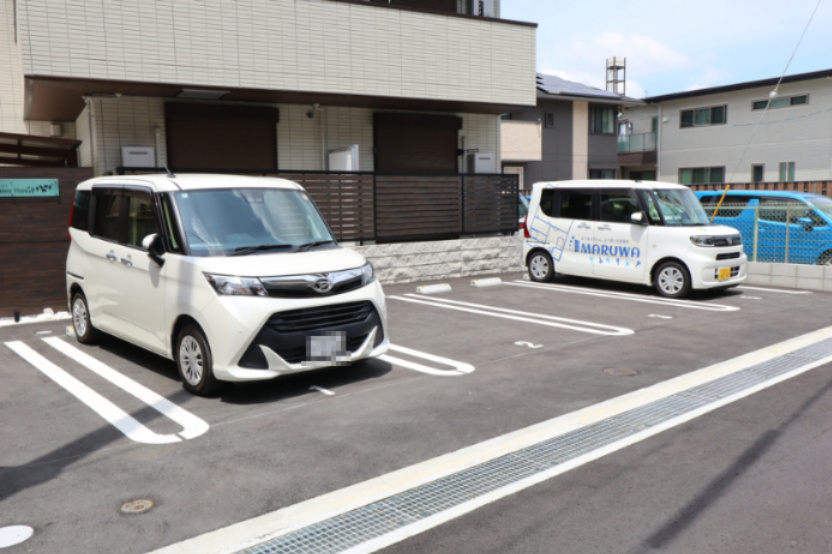 Casa Liberty Balance Thirdの駐車場