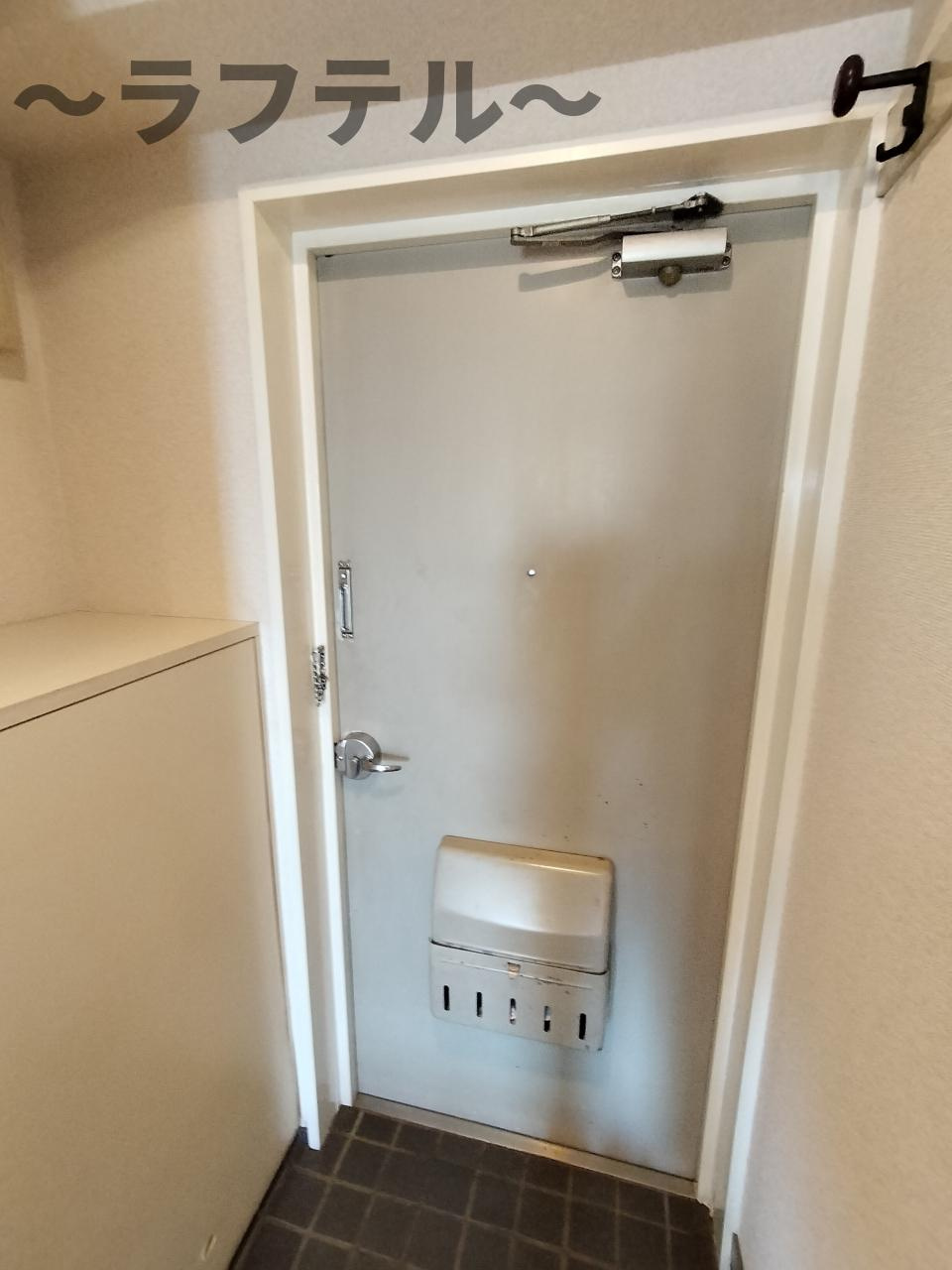 南住吉ハイツの玄関|別号室イメージ