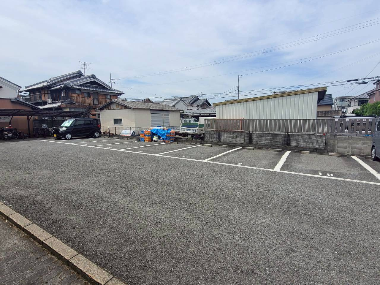 サニーコートＢ棟の駐車場