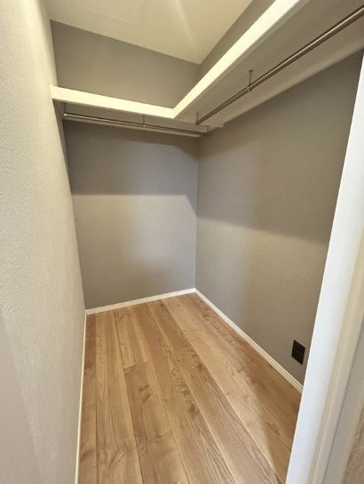 岸町6丁目戸建の収納