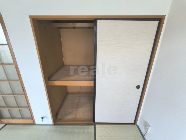 杉並区西荻北１丁目のアパートの収納