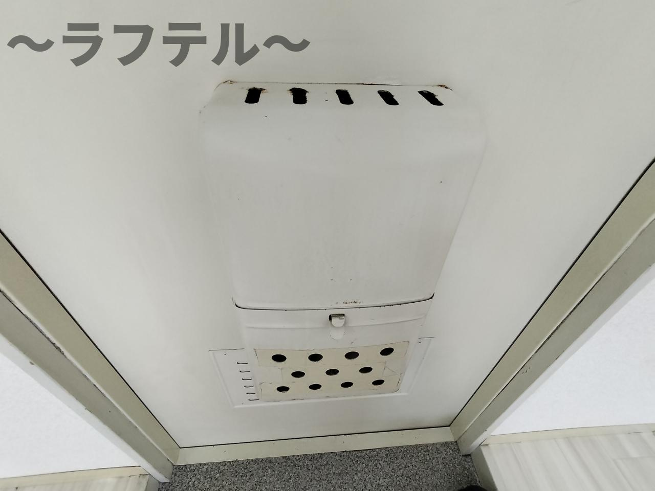 リバーサイドハイツA棟の玄関|別部屋イメージ写真