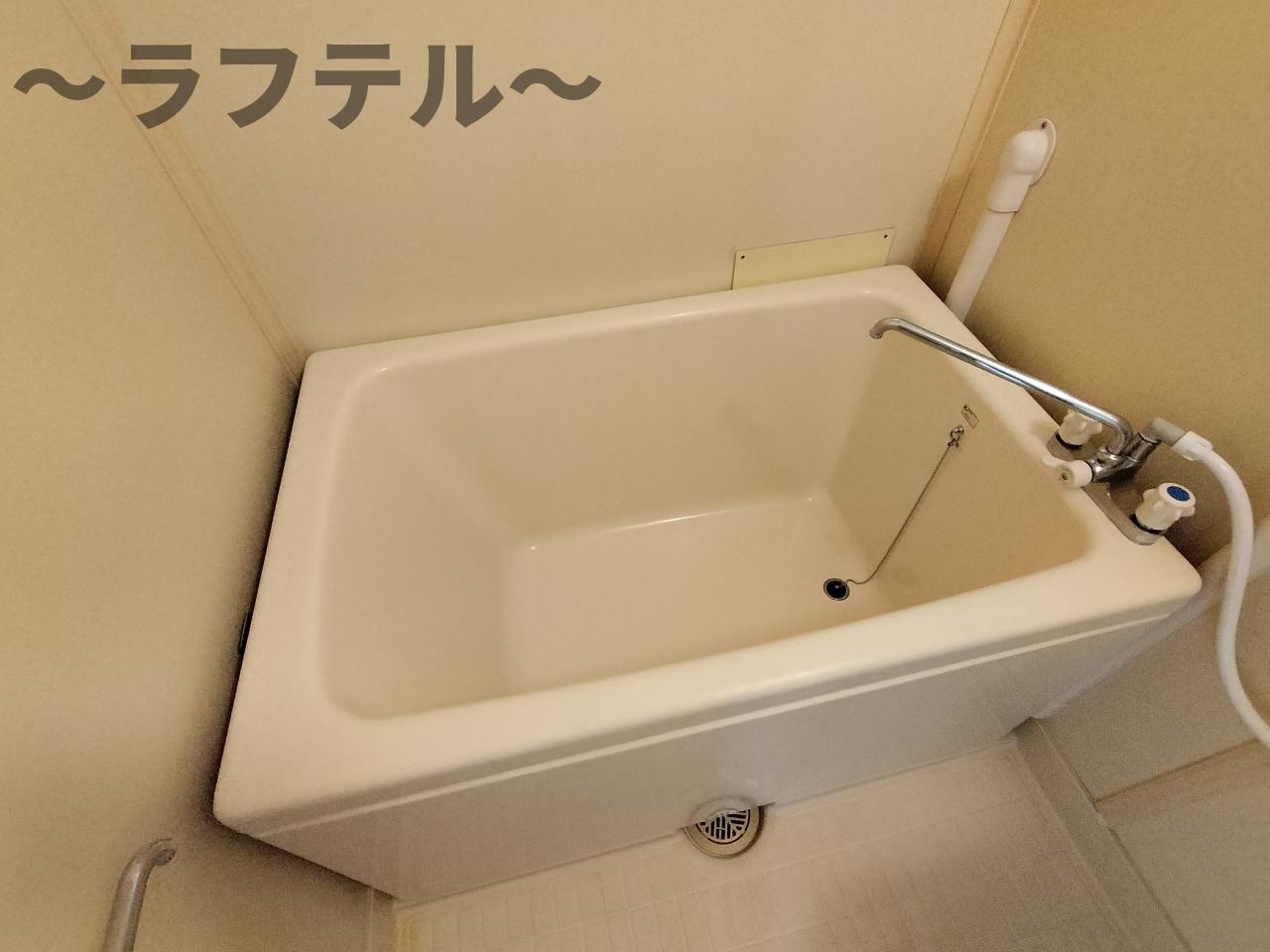 リバーサイドハイツA棟の浴室