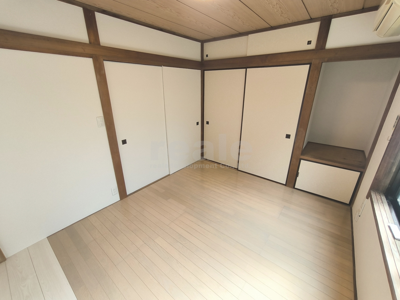 三鷹市牟礼４丁目の賃貸マンションの洋室