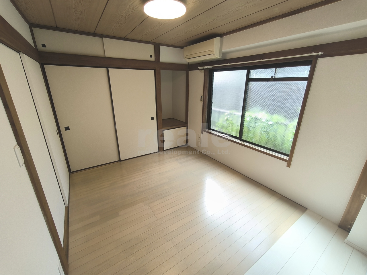 三鷹市牟礼４丁目の賃貸マンションの洋室