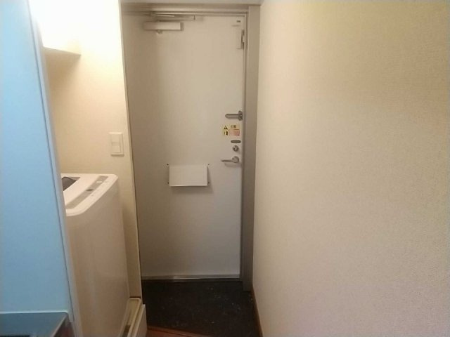 レオパレスＴＡＫＡ　デルタの玄関