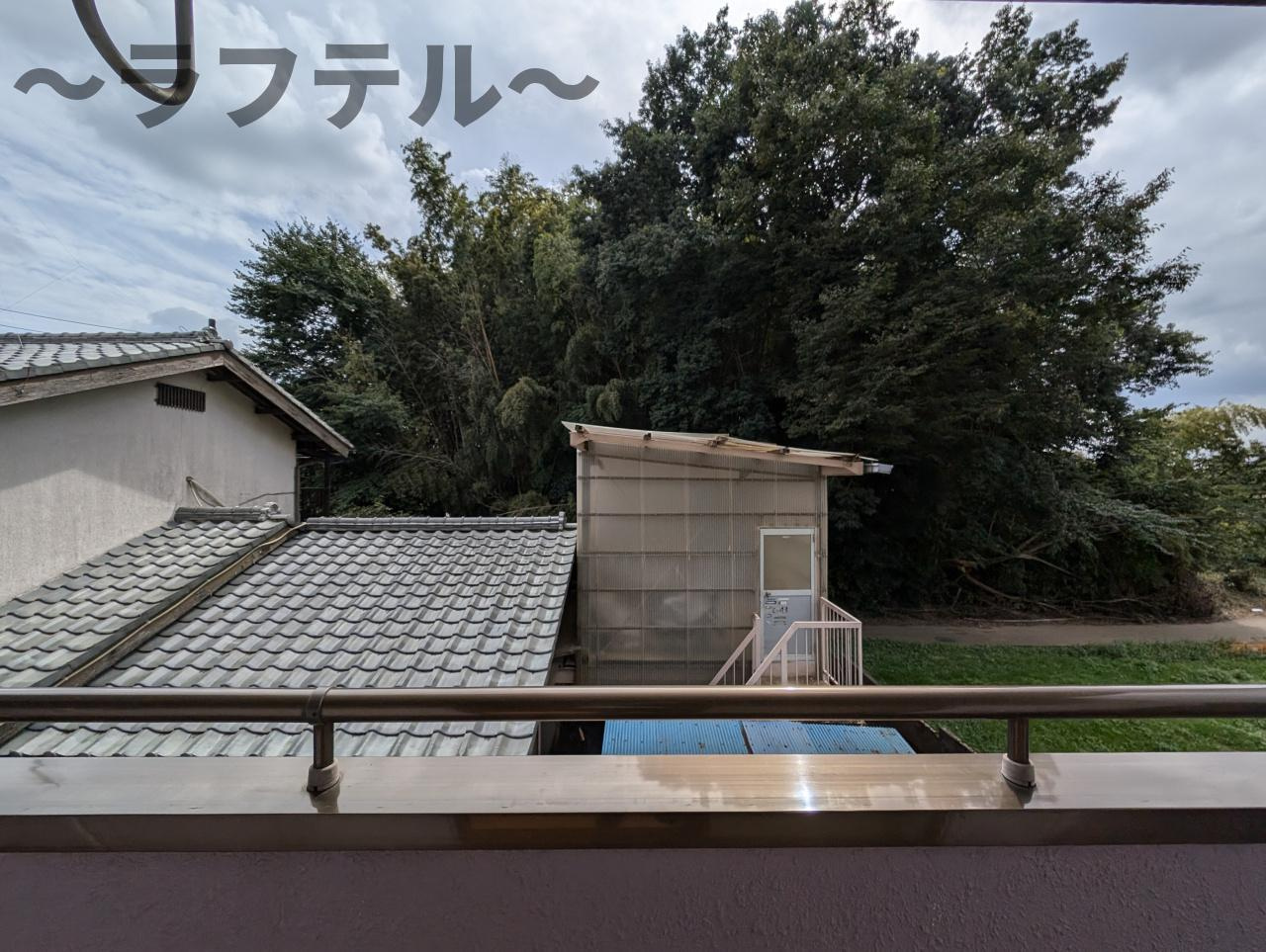 グリーンサイドの展望|別部屋イメージ写真
