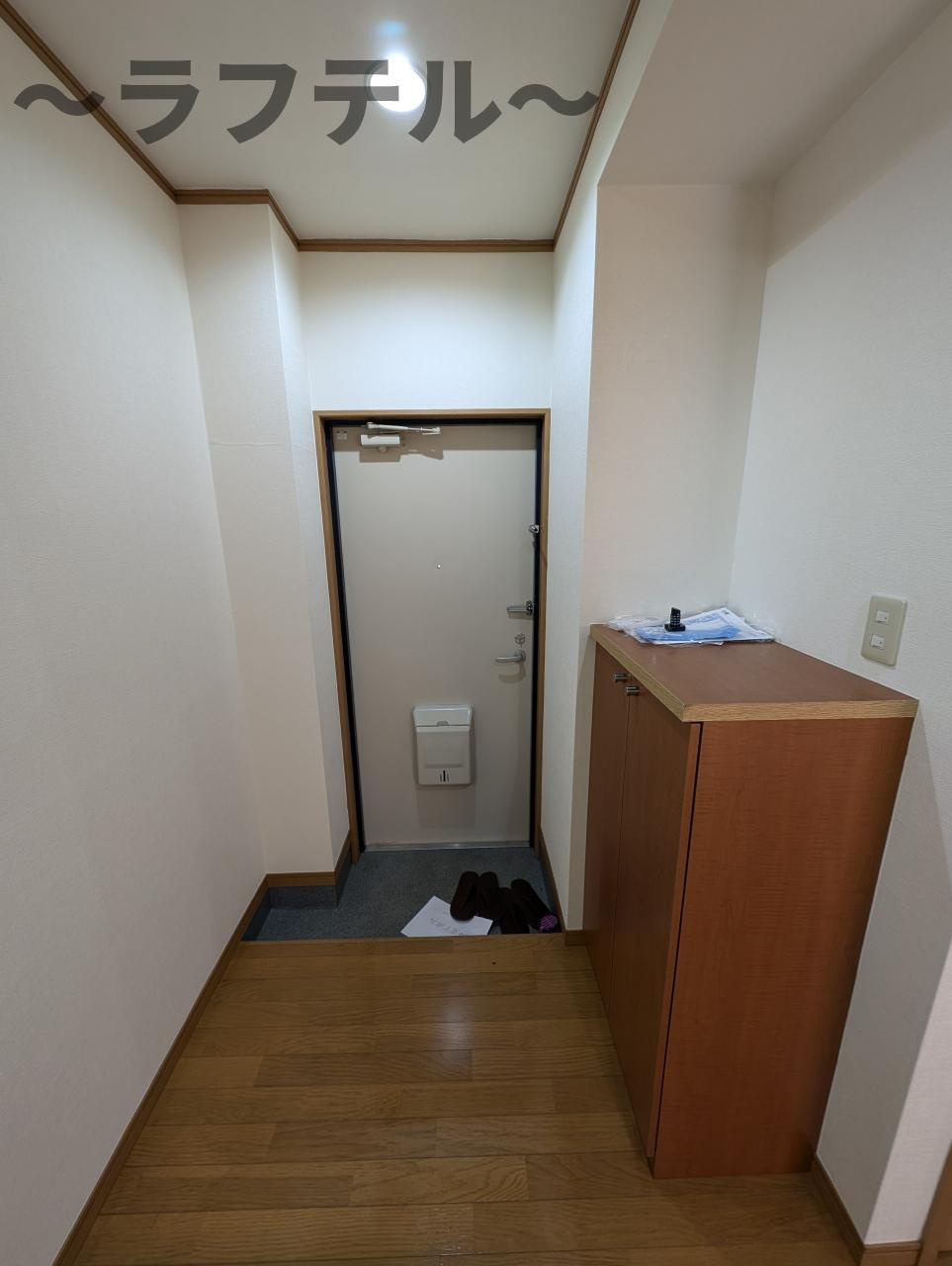 グリーンサイドの玄関|別部屋イメージ写真