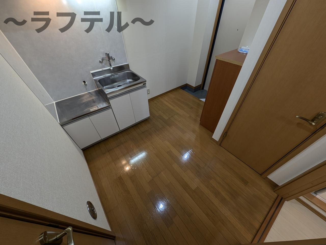 グリーンサイドの居間・リビング|別部屋イメージ写真