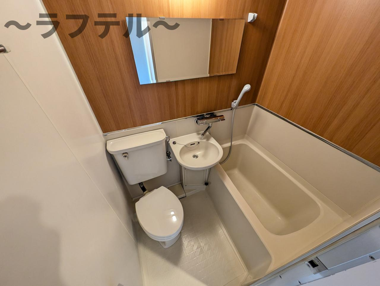 所沢市小手指町１丁目の賃貸マンションの浴室