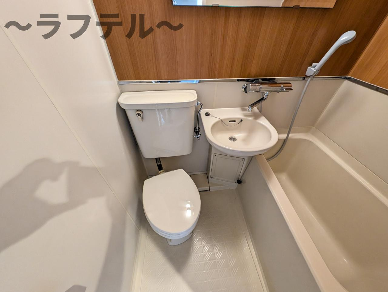 所沢市小手指町１丁目の賃貸マンションのトイレ