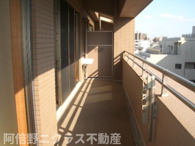 帝塚山松寿庵のバルコニー