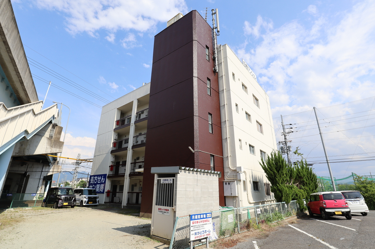 白樫マンションの外観