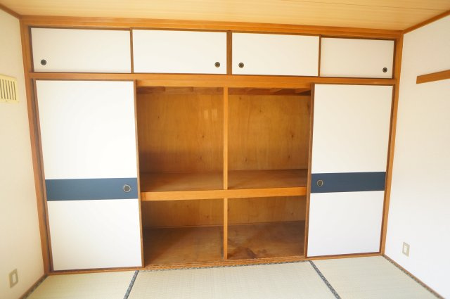 ヴィルドミール富雄の収納