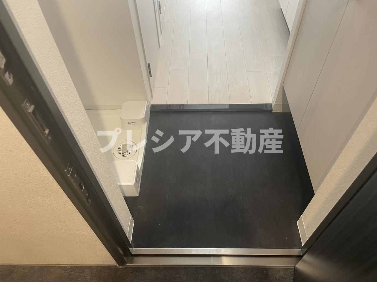 ソルテラス甲子園口クレアストの玄関