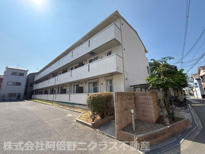 ＣＯＺＹ岸里Ⅱの外観
