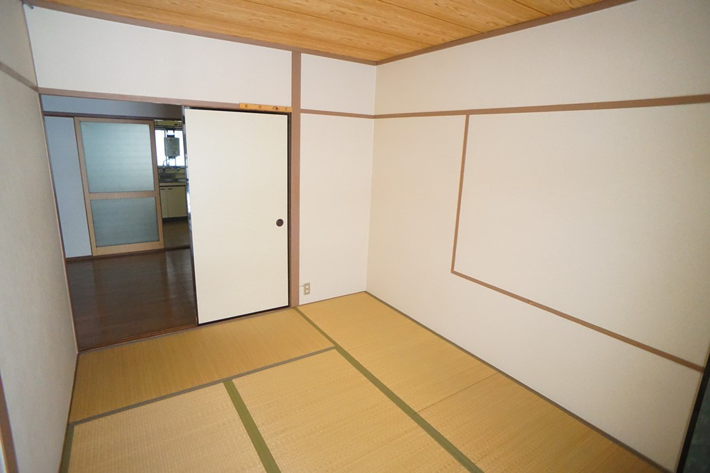 上牧グリーンハイツの和室
