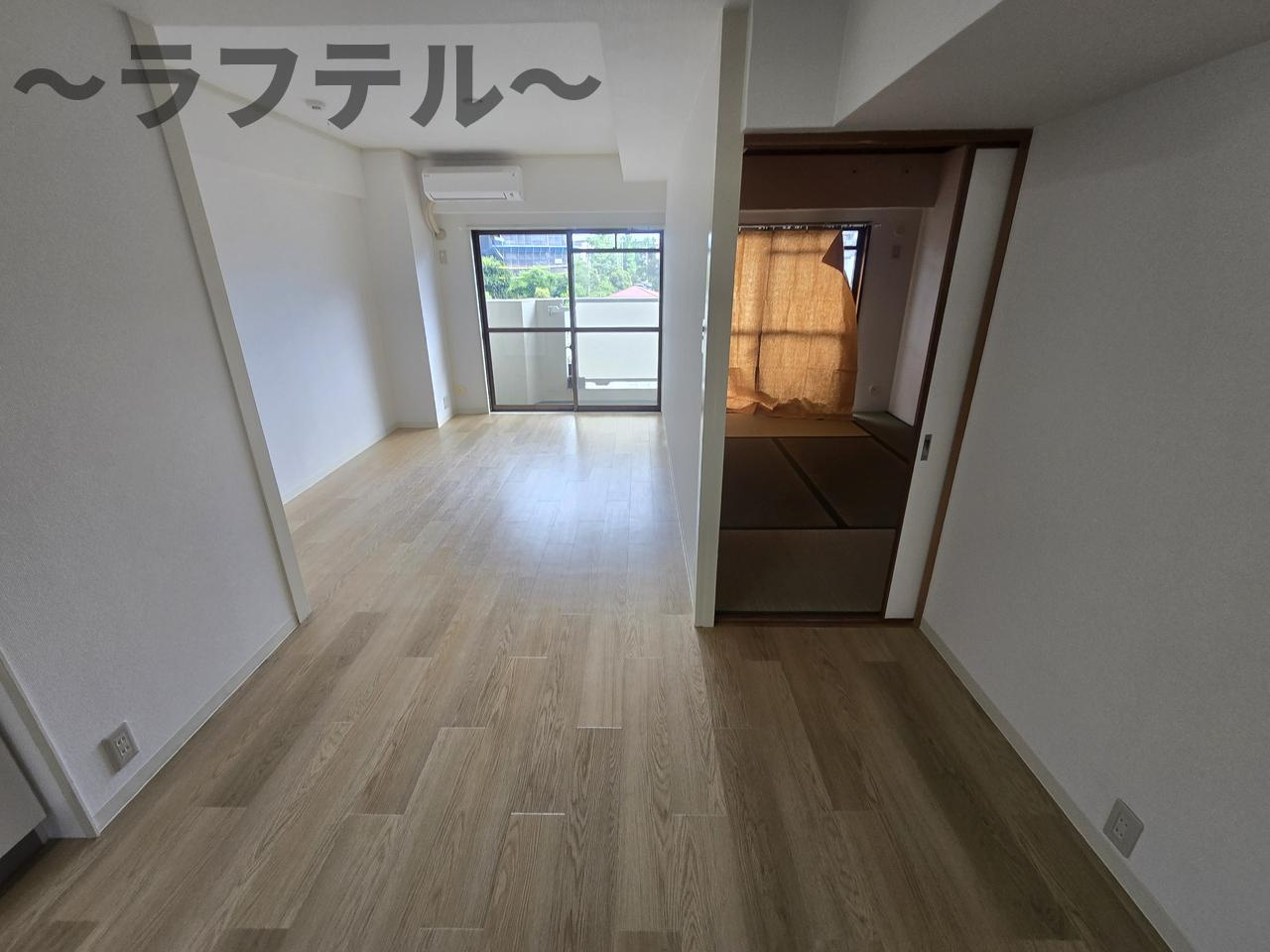 入間市駅前ビルの居間・リビング|別部屋イメージ写真