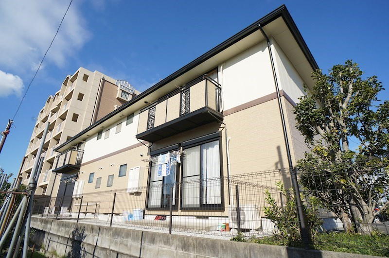 パセオアゼリオ　Ｂ棟の外観