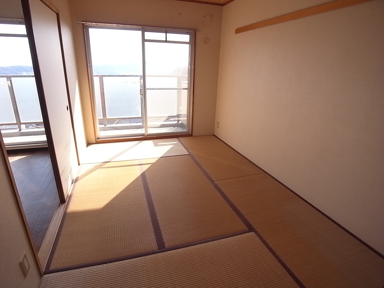 フローラル生駒の和室