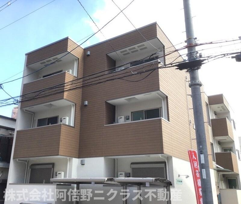 フジパレスあびこⅥ番館のエントランス