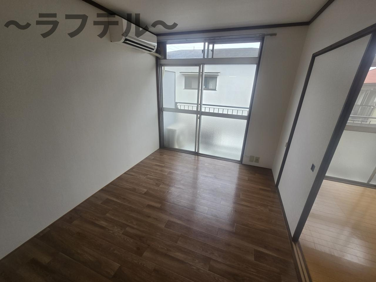 芙蓉荘の内装