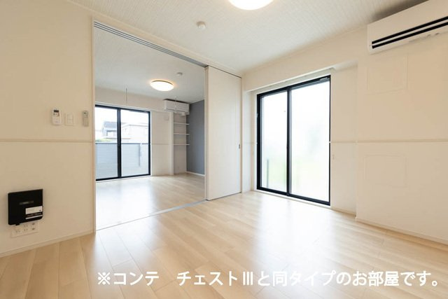 サンガーデン・Ｍの居間・リビング