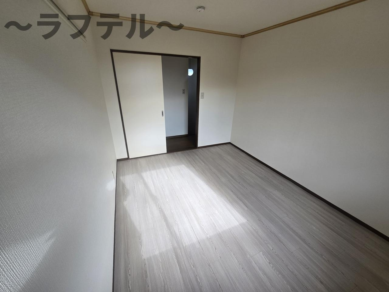 グランカーサA棟の洋室