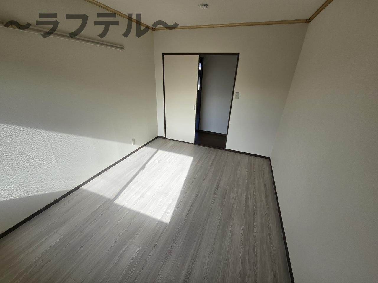 グランカーサA棟の洋室