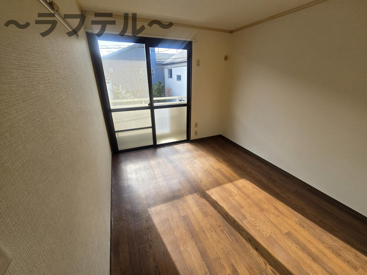 グランカーサA棟の洋室