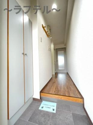 所沢市くすのき台２丁目の賃貸マンションの玄関|別部屋イメージ写真