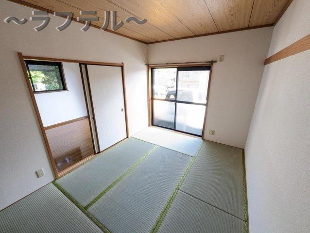 所沢市大字山口のアパートの和室