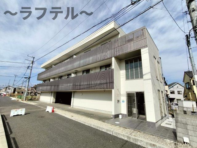 MK　SQUAREの外観