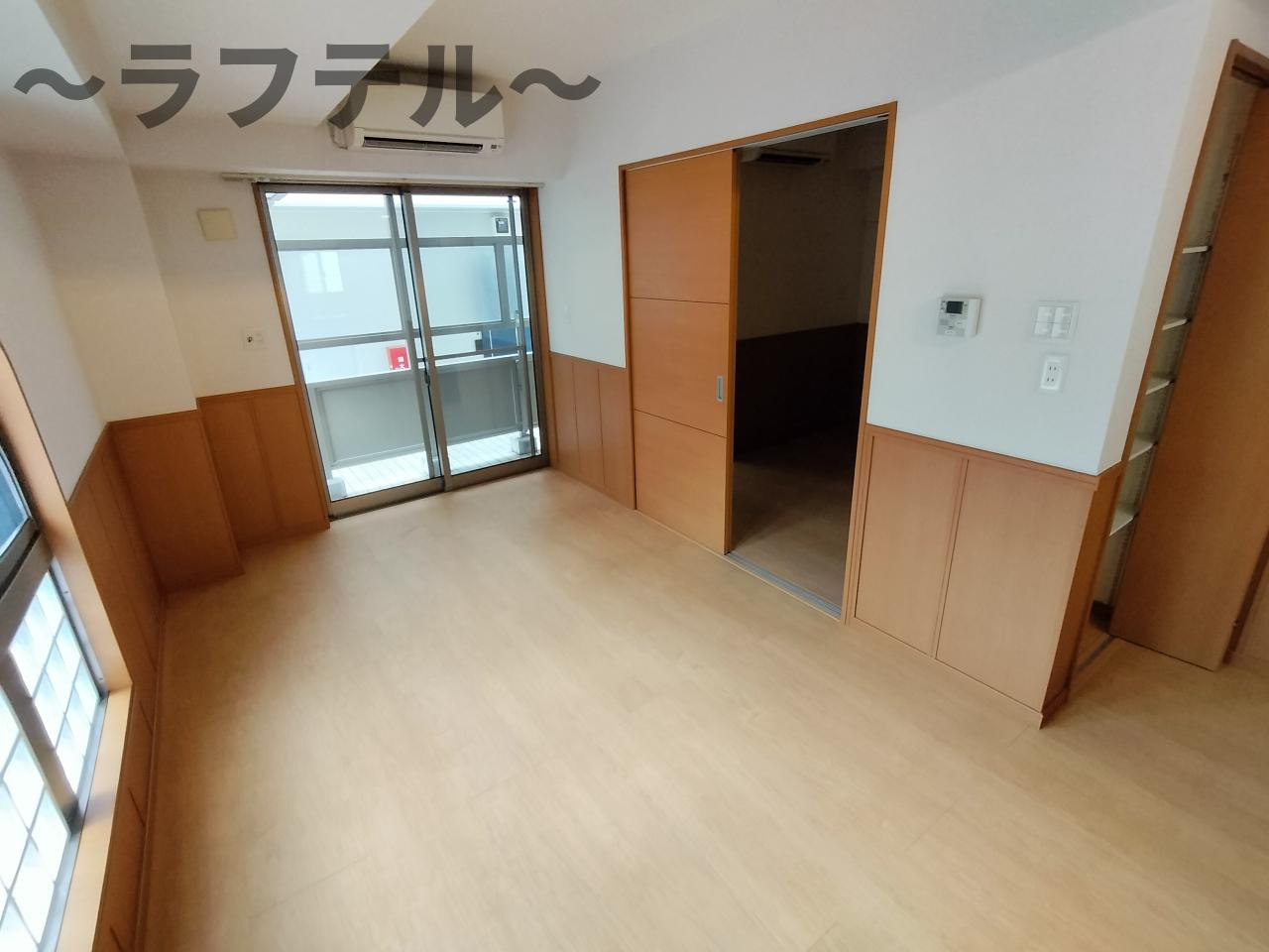 MK　SQUAREの居間・リビング|別部屋イメージ写真
