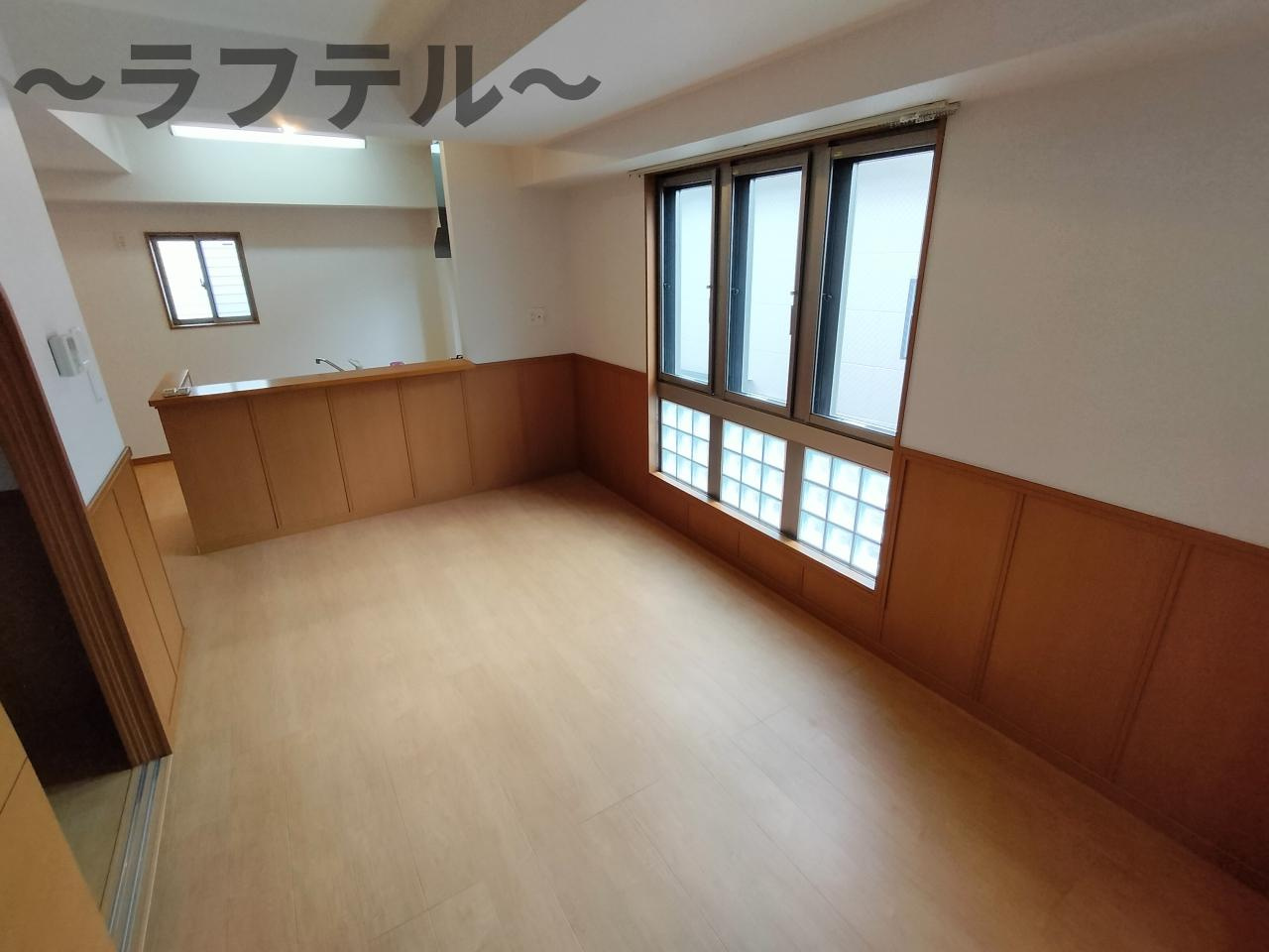MK　SQUAREの居間・リビング|別部屋イメージ写真