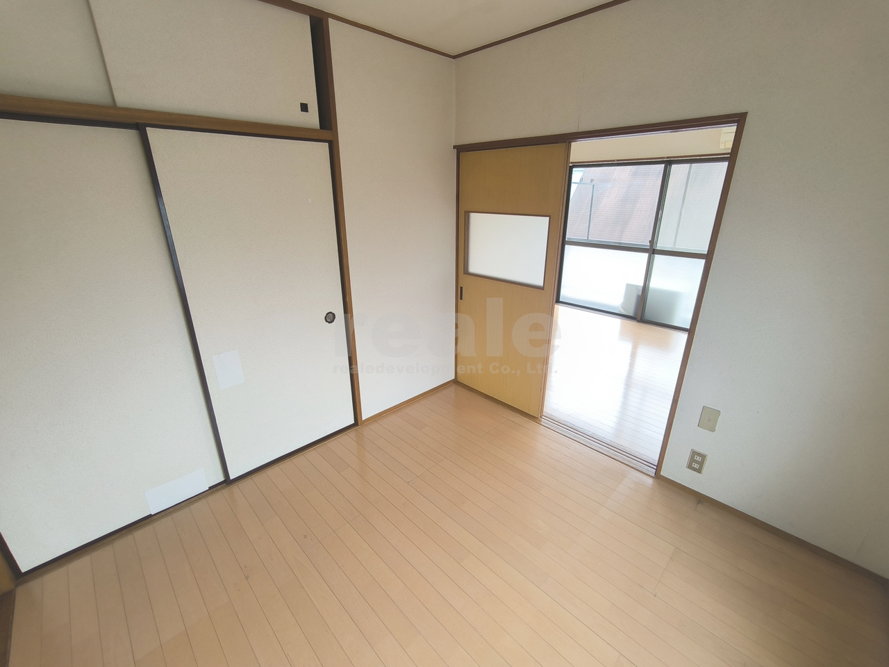 武蔵野市八幡町１丁目の賃貸マンションの洋室