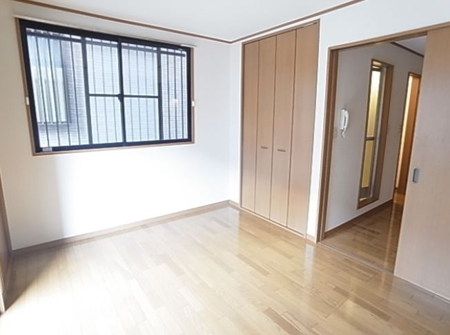 サンパティーク本町の寝室