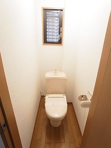 サンパティーク本町のトイレ