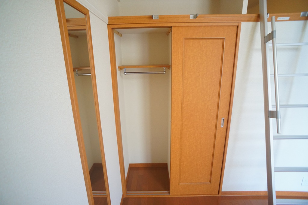 レオパレス藤尾の収納