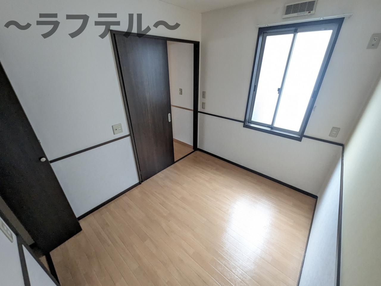 ソレイユ美原の洋室|別部屋イメージ写真