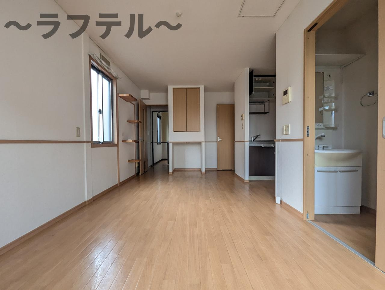 ソレイユ美原の居間・リビング|別部屋イメージ写真
