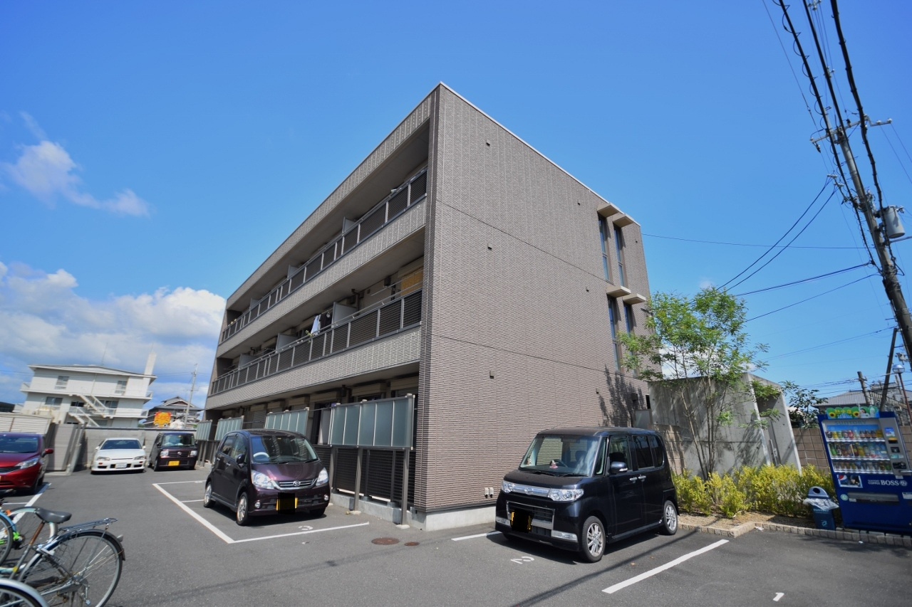 ベレオ天理の外観