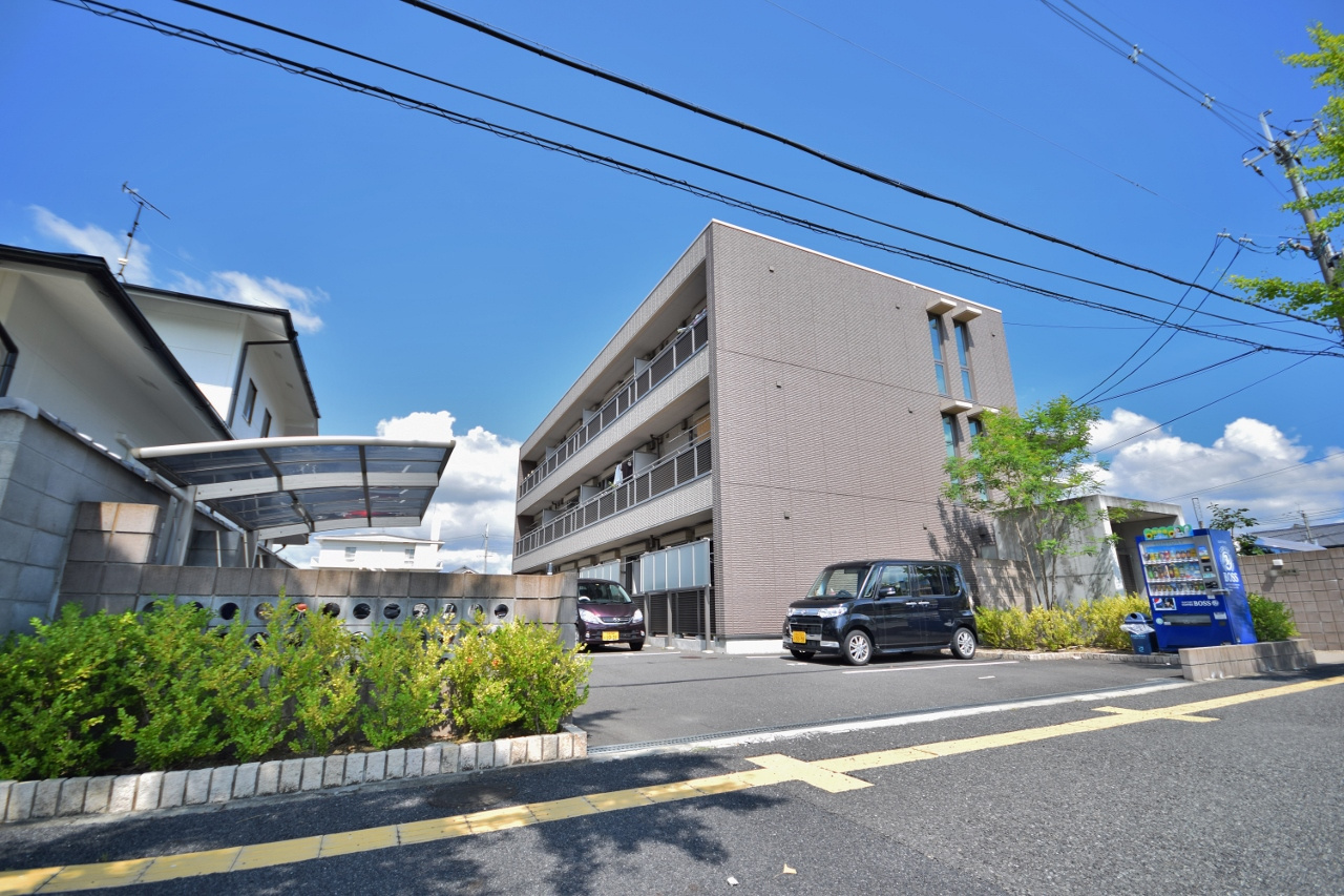 ベレオ天理の駐車場