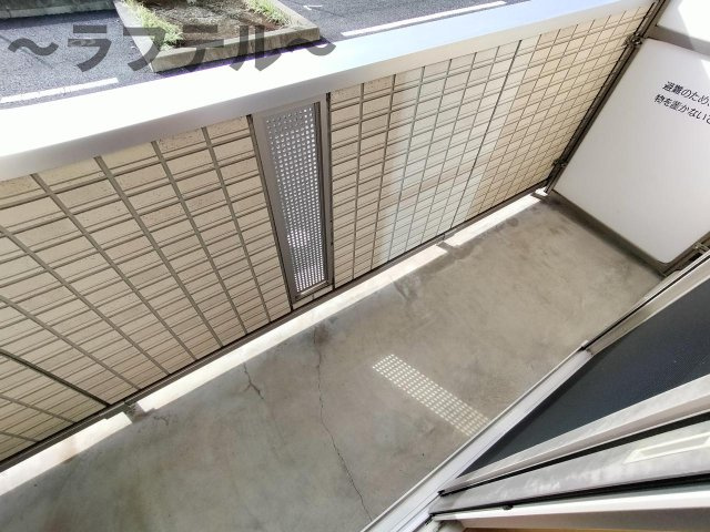 カメリア武蔵藤沢のバルコニー|別部屋イメージ写真