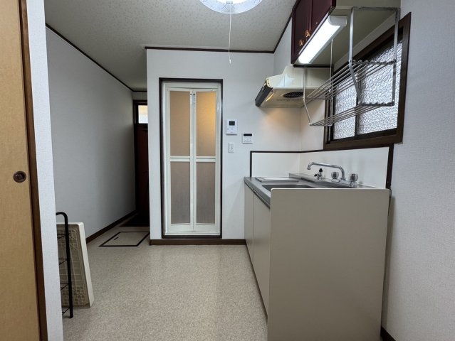 奈良市高畑町のアパートのキッチン