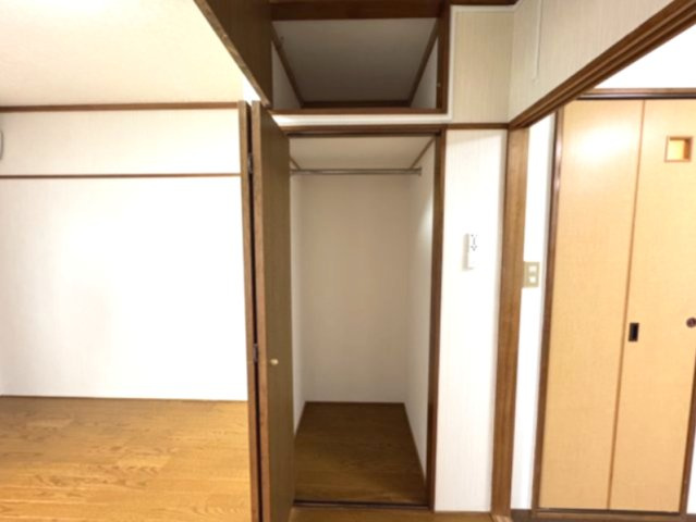 奈良市高畑町のアパートの収納